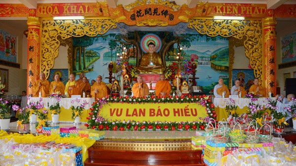 Lễ Vu Lan được tổ chức long trọng ở các chùa